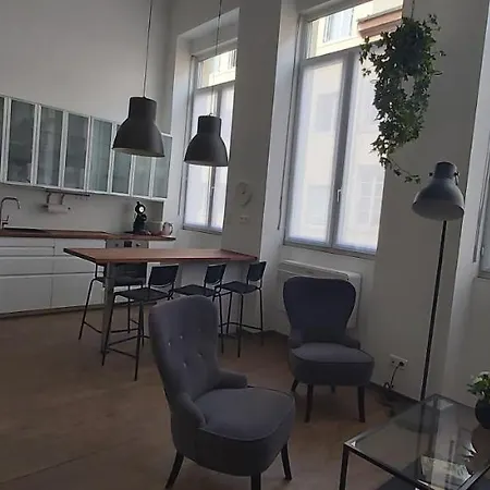 아파트 Orpi Jacqard9, Hyper Centre Lyon Croix Rousse *